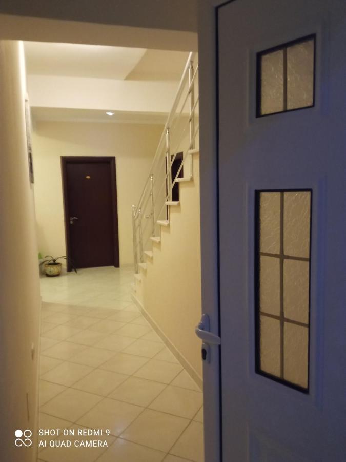 Apartmani Lux Sea 우체하 외부 사진